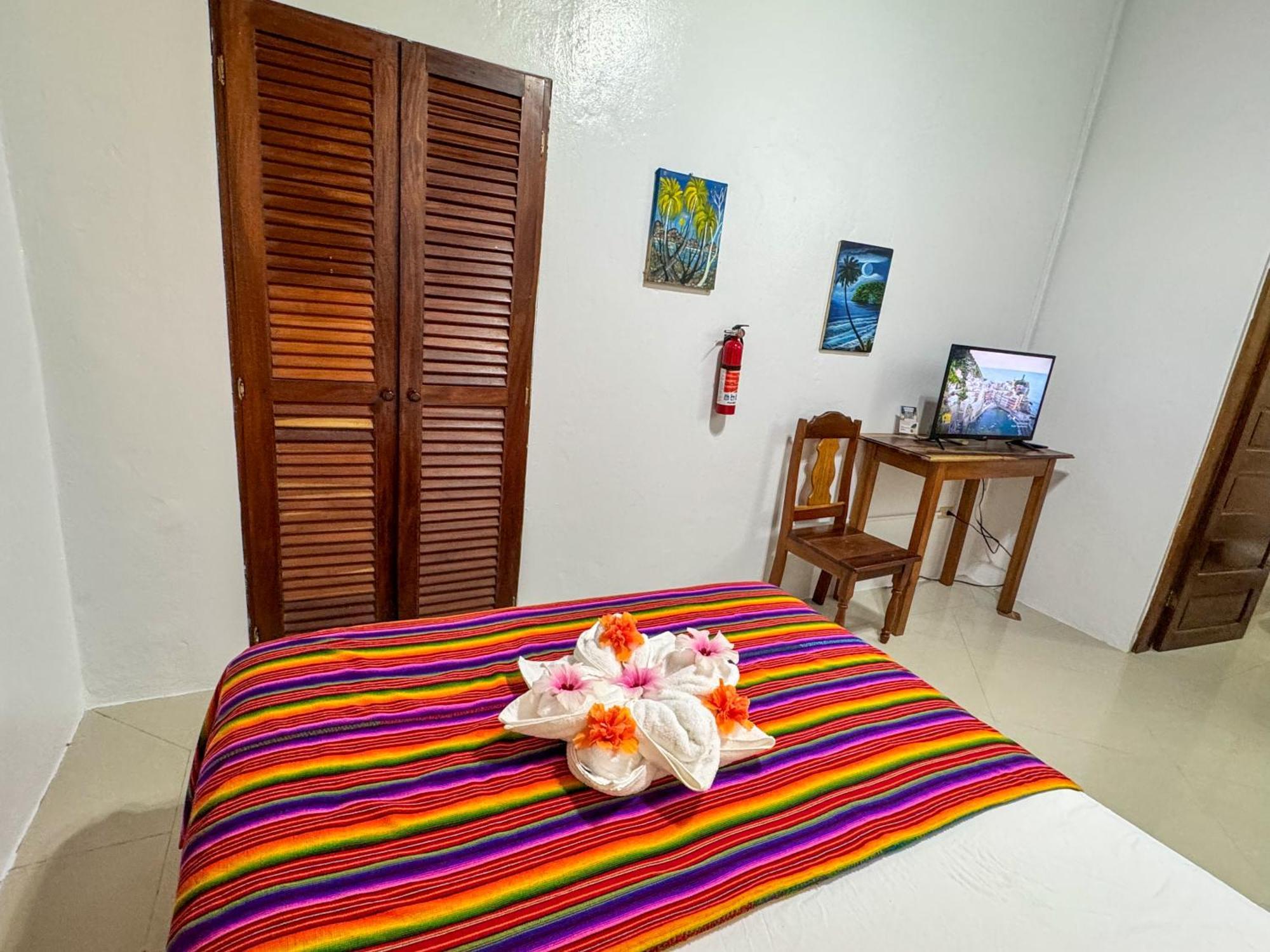Caribbean Shores Belize Hopkins Esterno foto